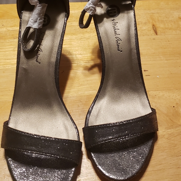 M by Michael Antonio metallic Silhouette - Picture 13 of 14